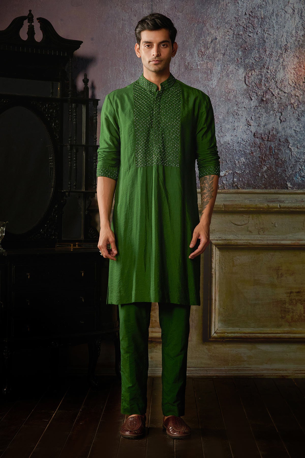 OLIVE GREEN YOKE EMBROIDERED KURTA WITH OLIVE GREEN PANTS