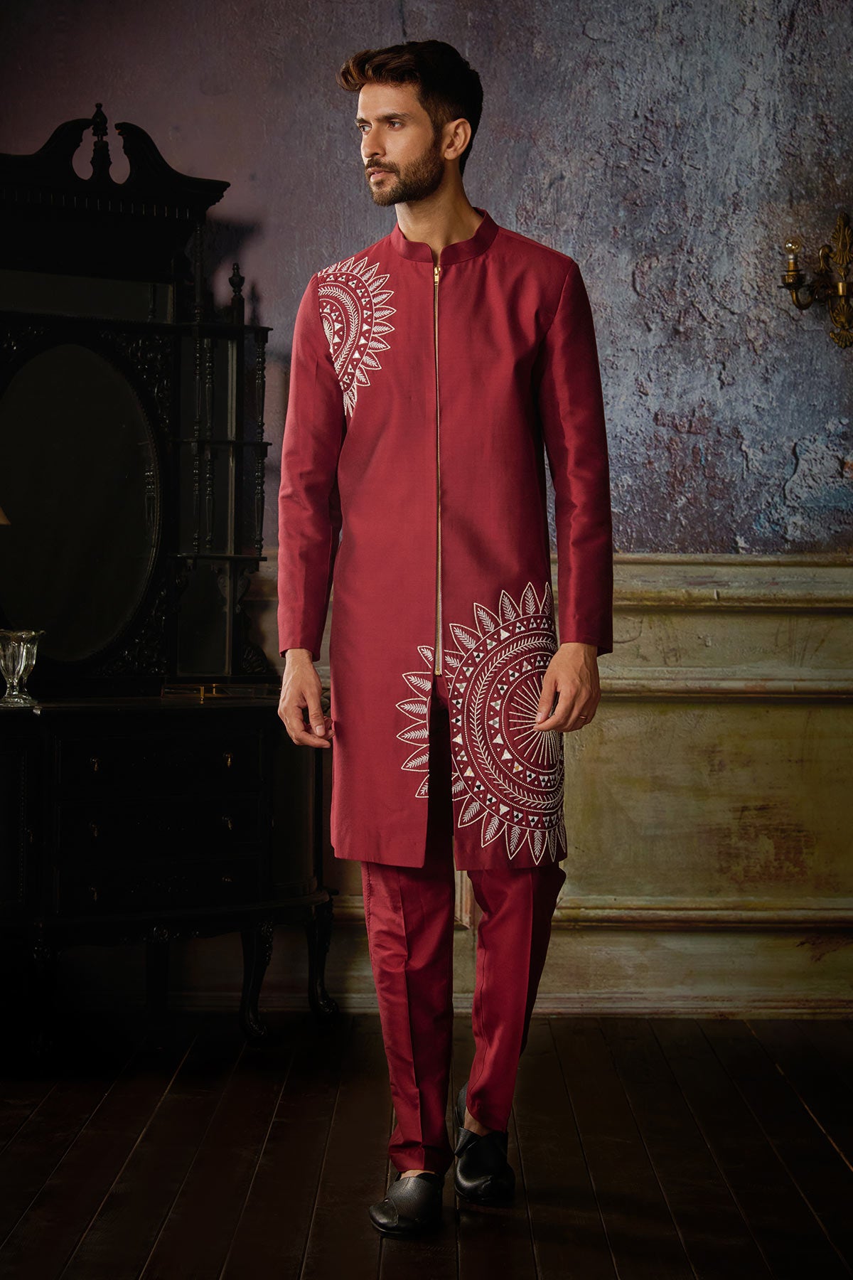 MAROON WITH IVORY CIRCLE THIKRI EMBROIDERED JACKET WITH MAROON PANTS