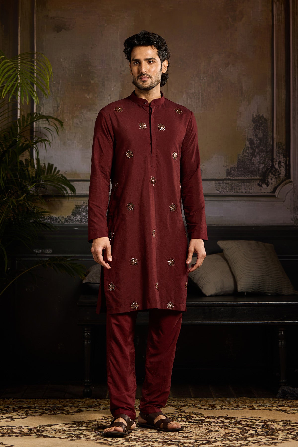 MAROON WITH METALLIC EMBROIDERED KURTA PAIRED WITH MAROON PANTS