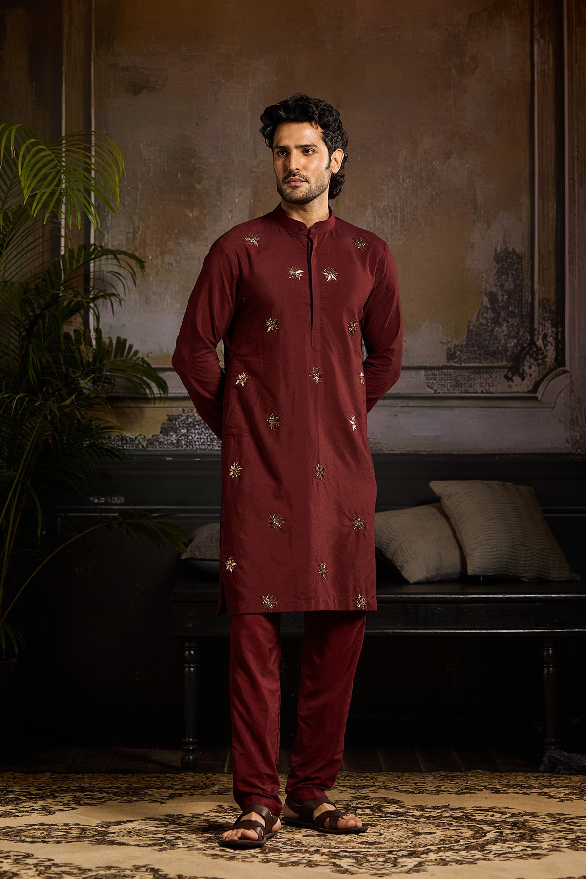 MAROON WITH METALLIC EMBROIDERED KURTA PAIRED WITH MAROON PANTS