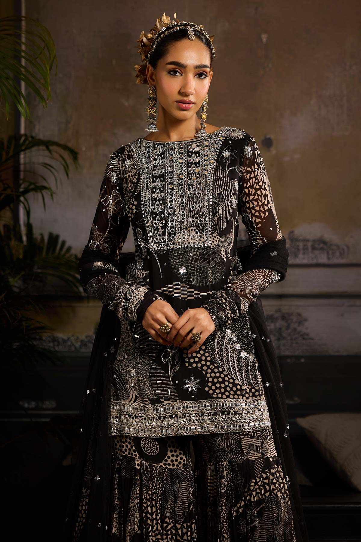 Black Print and Highlighted Kurti Set