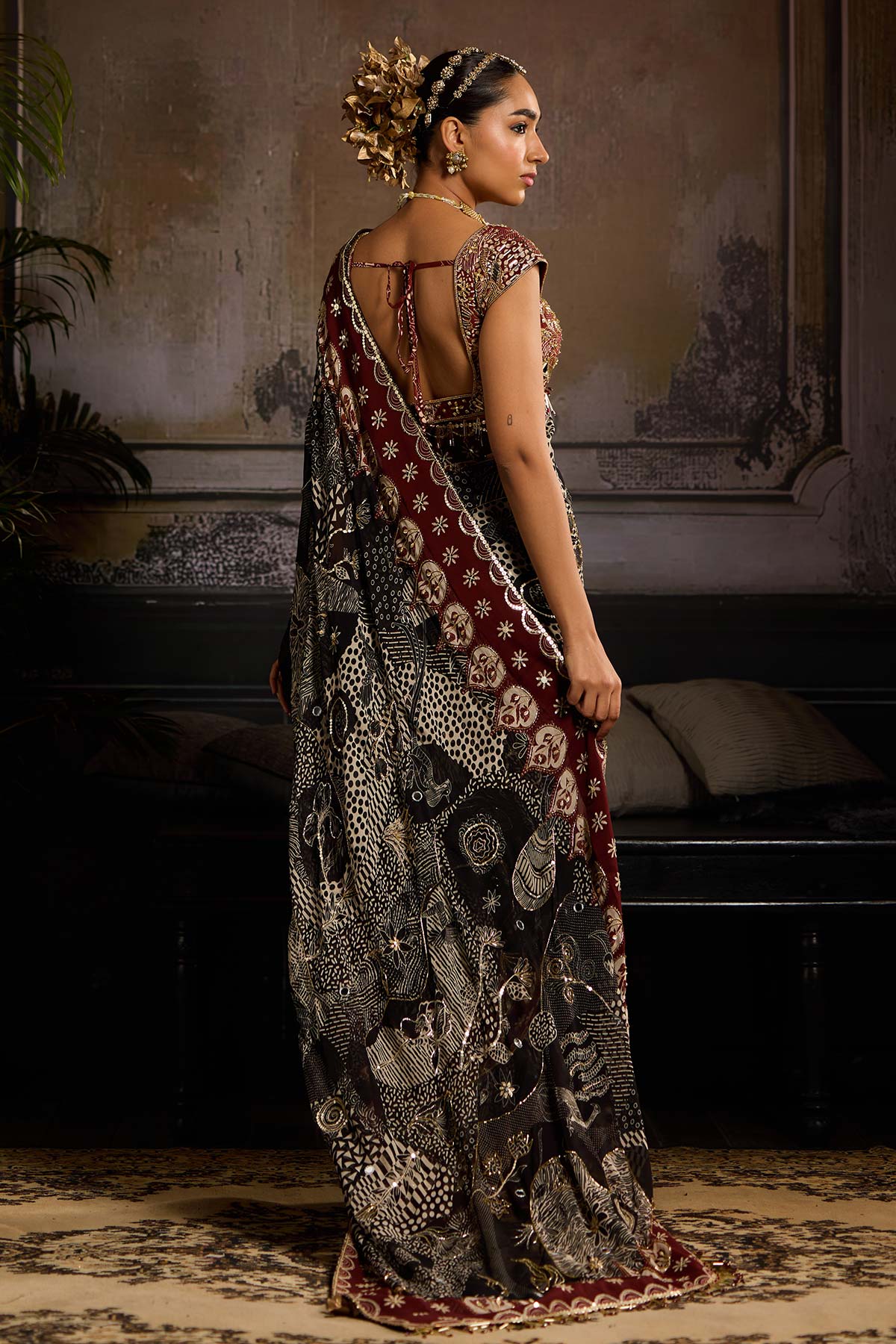 Black & Maroon Print and Highlighted  Pre Stitched Saree Set