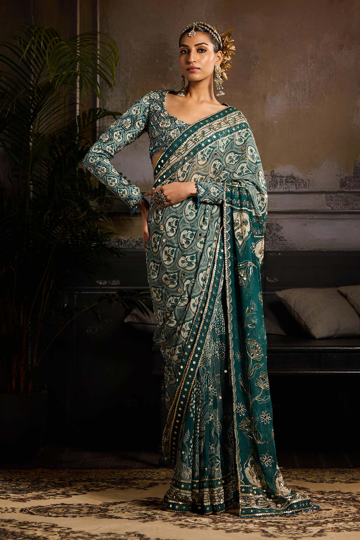 Teal Print and Highlighted Pre-Stitched Saree