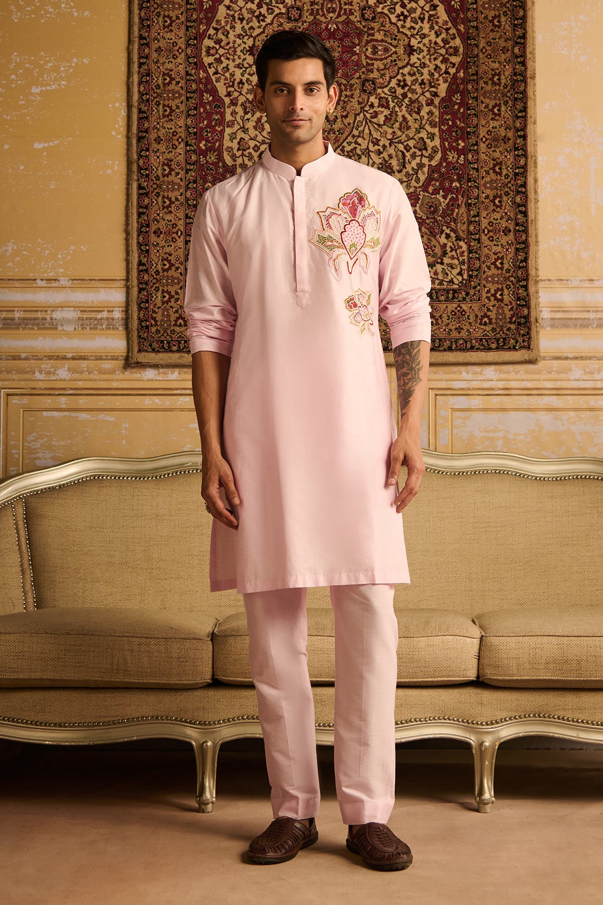 BLUSH PINK BIG FLORAL EMBROIDERED KURTA WITH BLUSH PINK PANTS