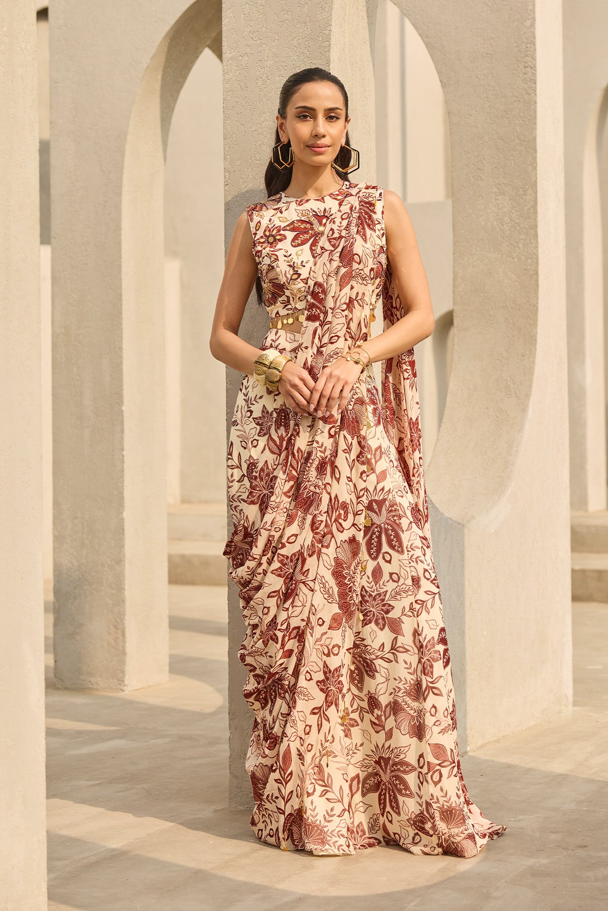IVORY & MAROON FLORAL PRINTED SAREE SET
