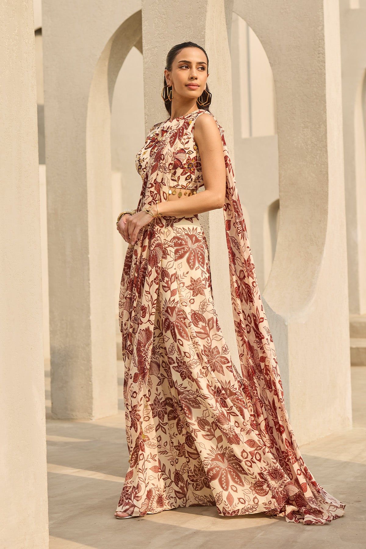 IVORY & MAROON FLORAL PRINTED SAREE SET