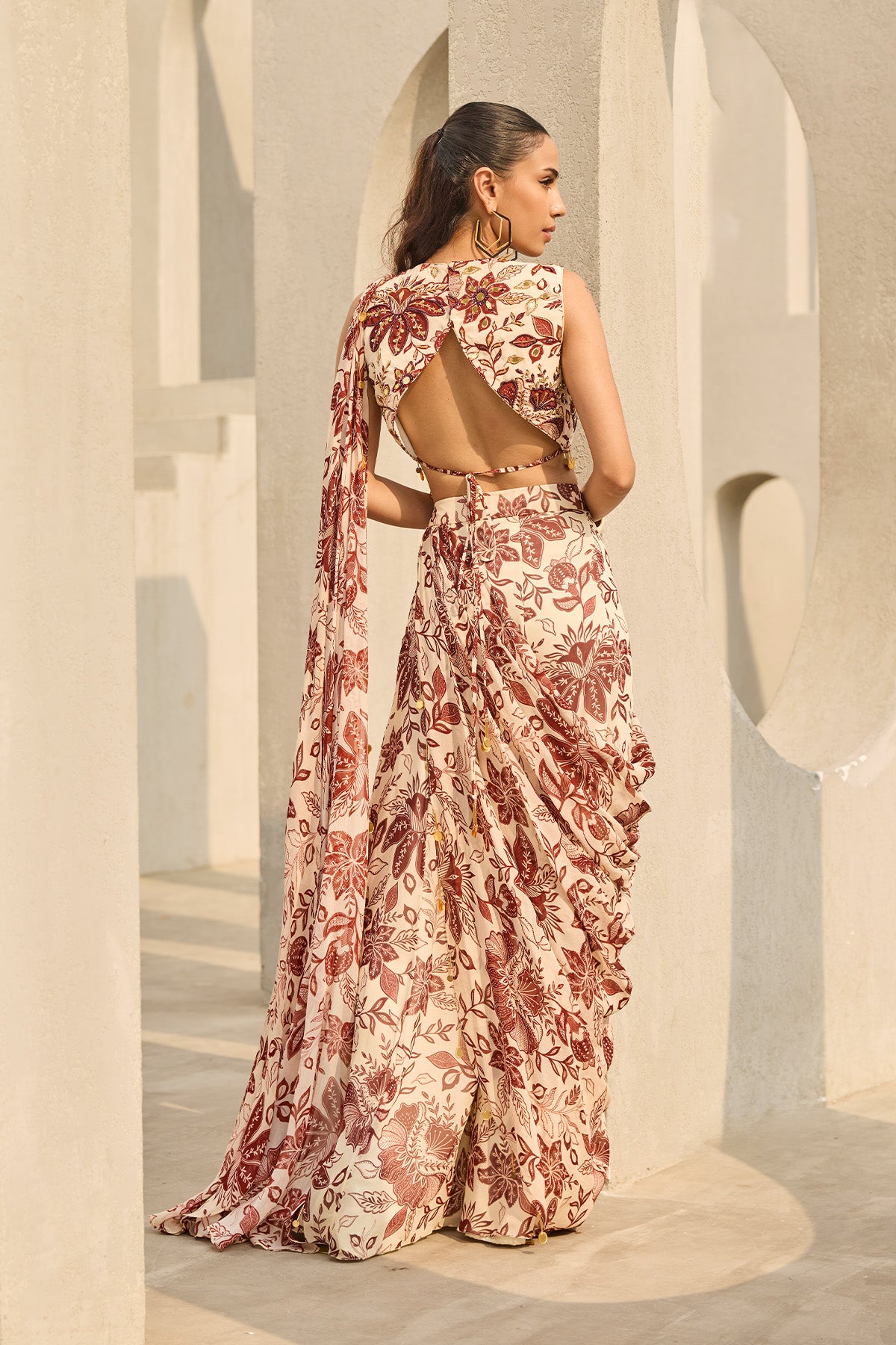 IVORY & MAROON FLORAL PRINTED SAREE SET