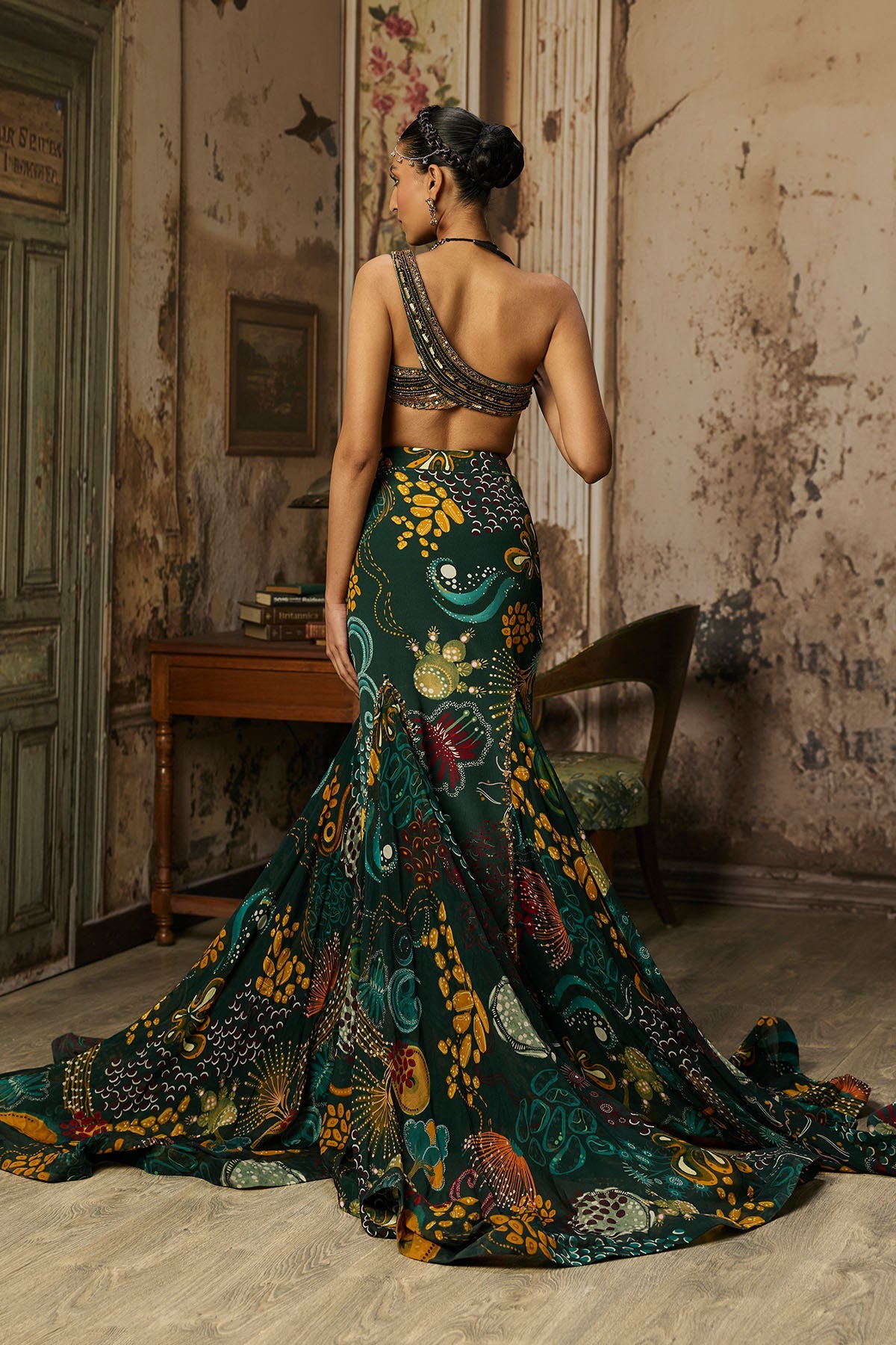 Dark Green Embroidered Blouse And Fishtail Skirt Set