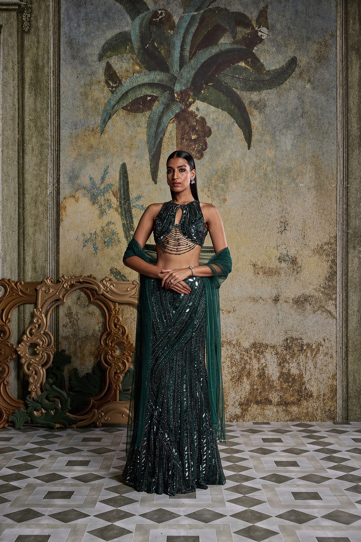 EMERALD GREEN EMBELLISHED MERMAID SKIRT SET