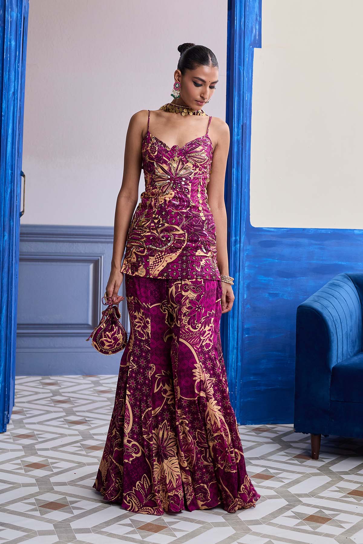 MAGENTA FLORAL STRUCTURED KURTI WITH BELL BOTTOM PANTS & CHOKER DUPATTA SET