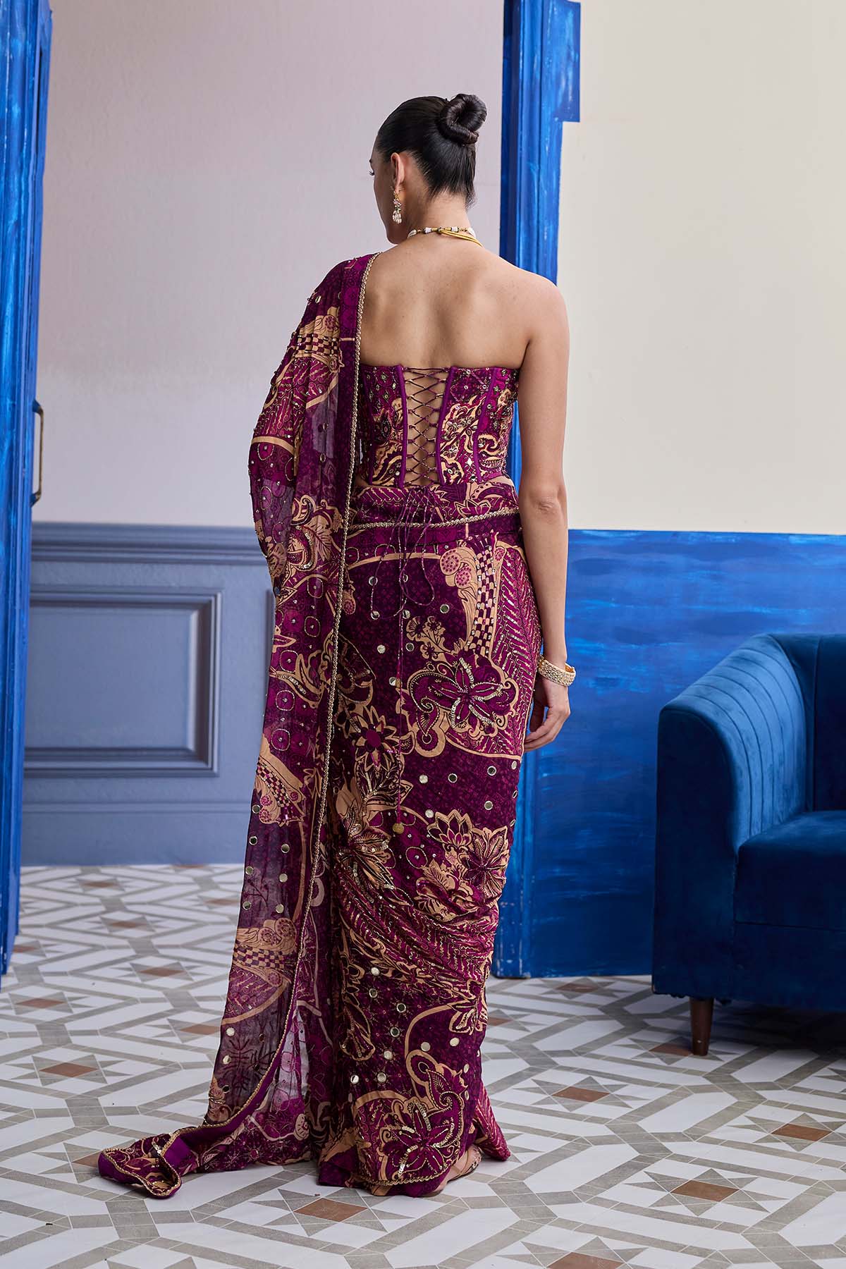MAGENTA FLORAL CORSET WITH DRAPE CLASSIC SKIRT SAREE SET