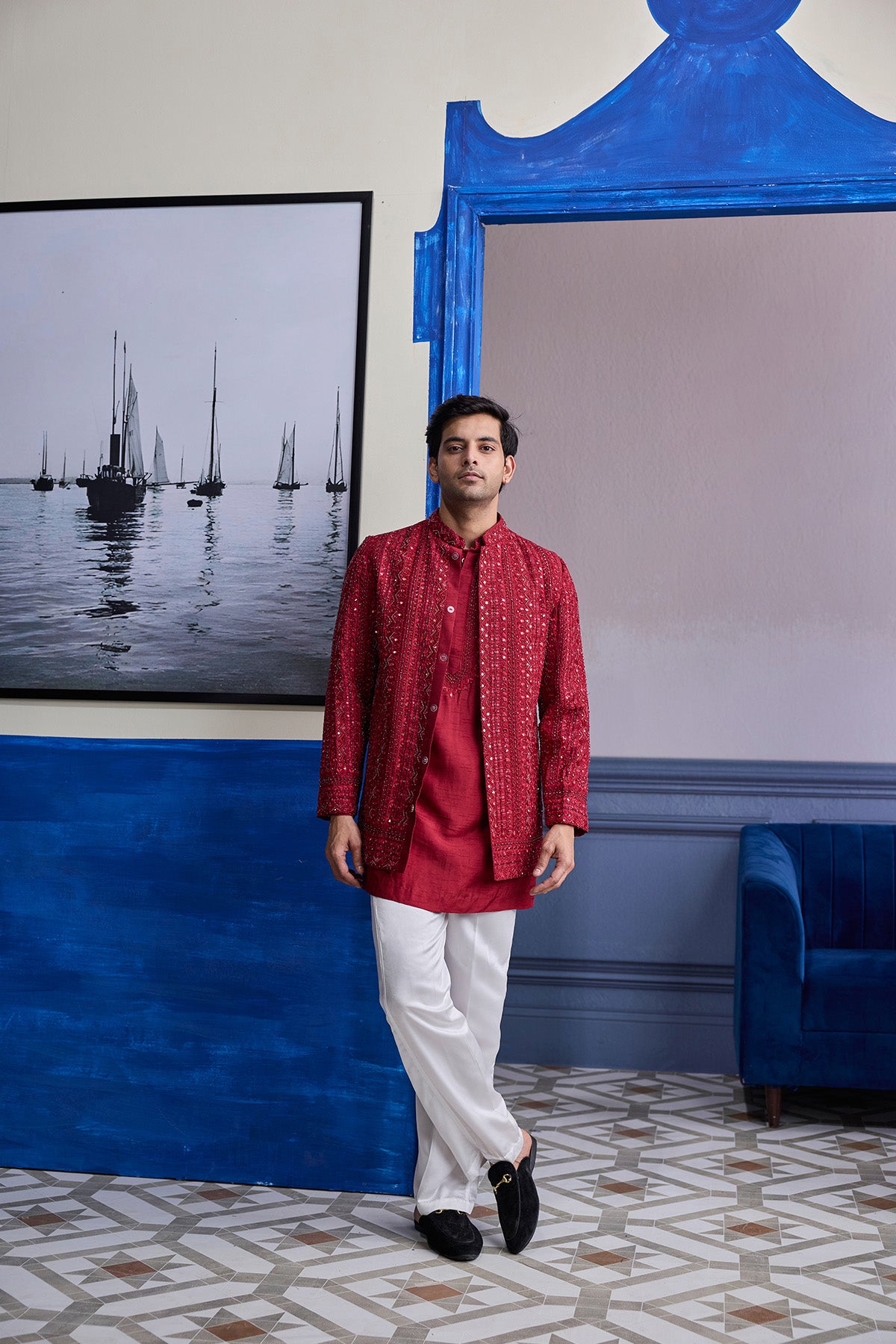 MAROON MIRROR EMBROIDERED & THREAD WORK BANDHGLA JACKET WITH KURTA & PANTS