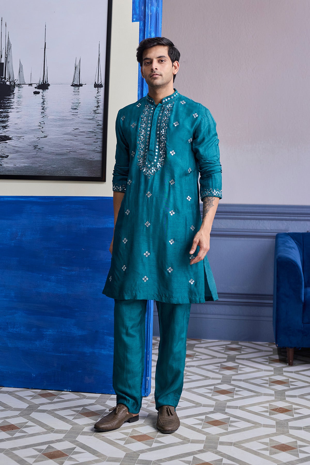 TEAL GREEN EMBROIDERED KURTA  WITH SOLID PANTS