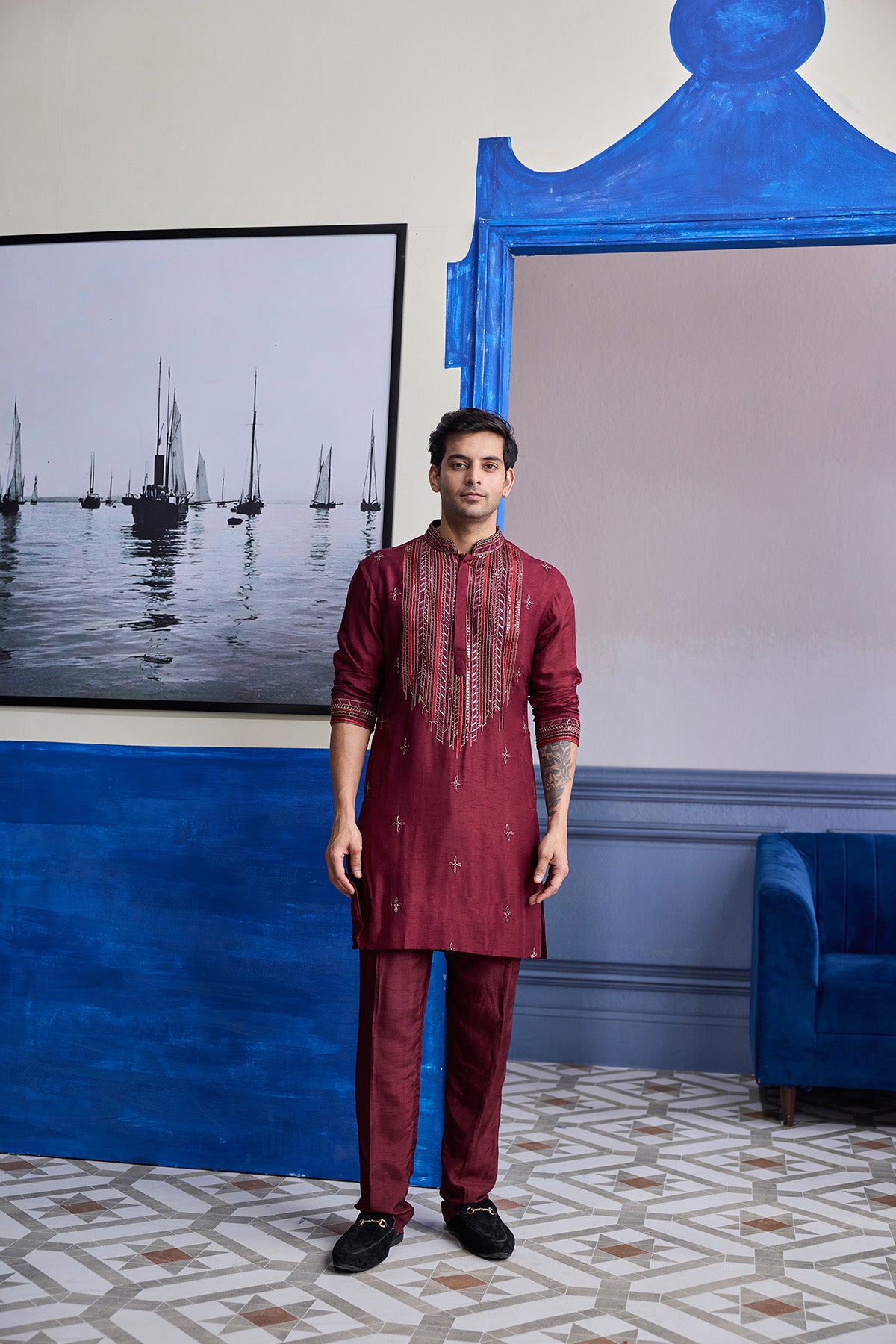 MAROON EMBOIDERED KURTA WITH PANTS