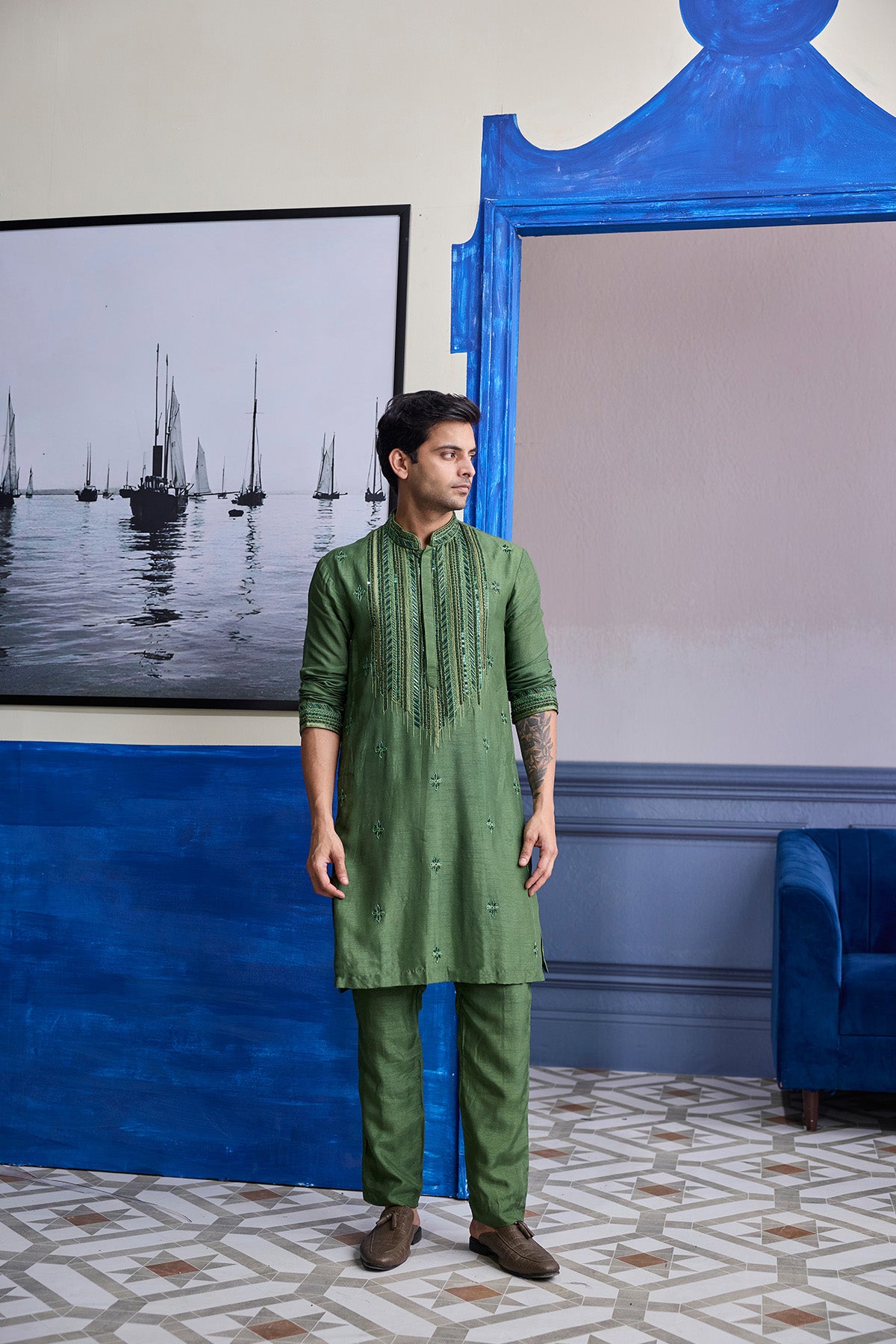 SAGE GREEN EMBOIDERED KURTA WITH PANTS