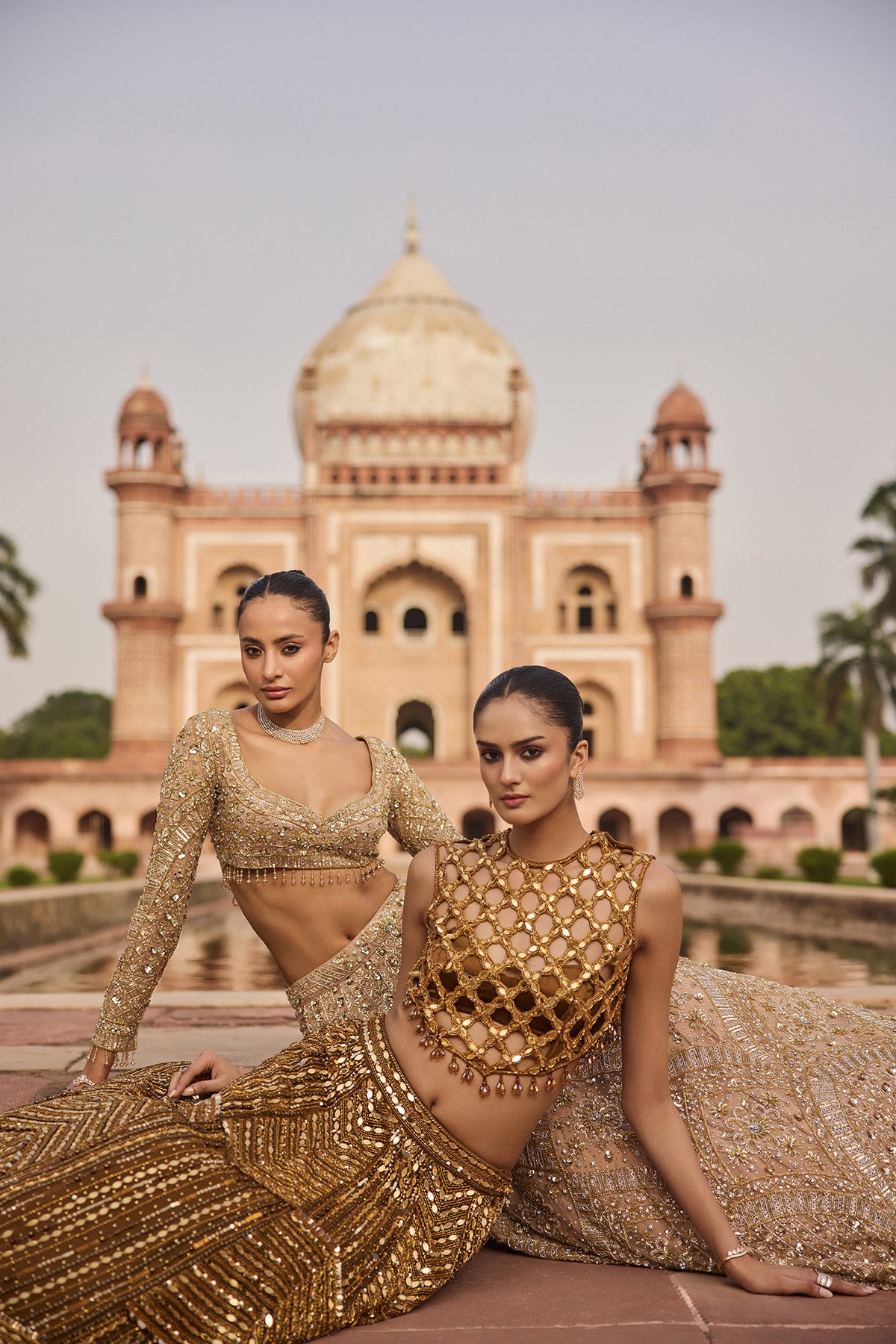 ANTIQUE GOLD EMBELLISHED LEHENGA SET