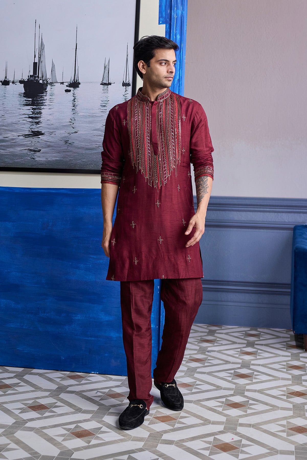 MAROON EMBOIDERED KURTA WITH PANTS