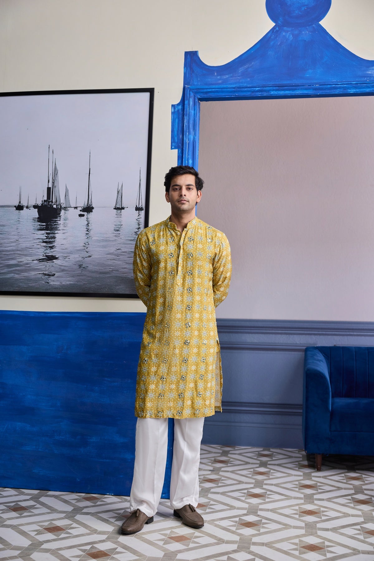 YELLOW BUTTA PRINT HIGHLIGHTED KURTA WITH IVORY PANTS