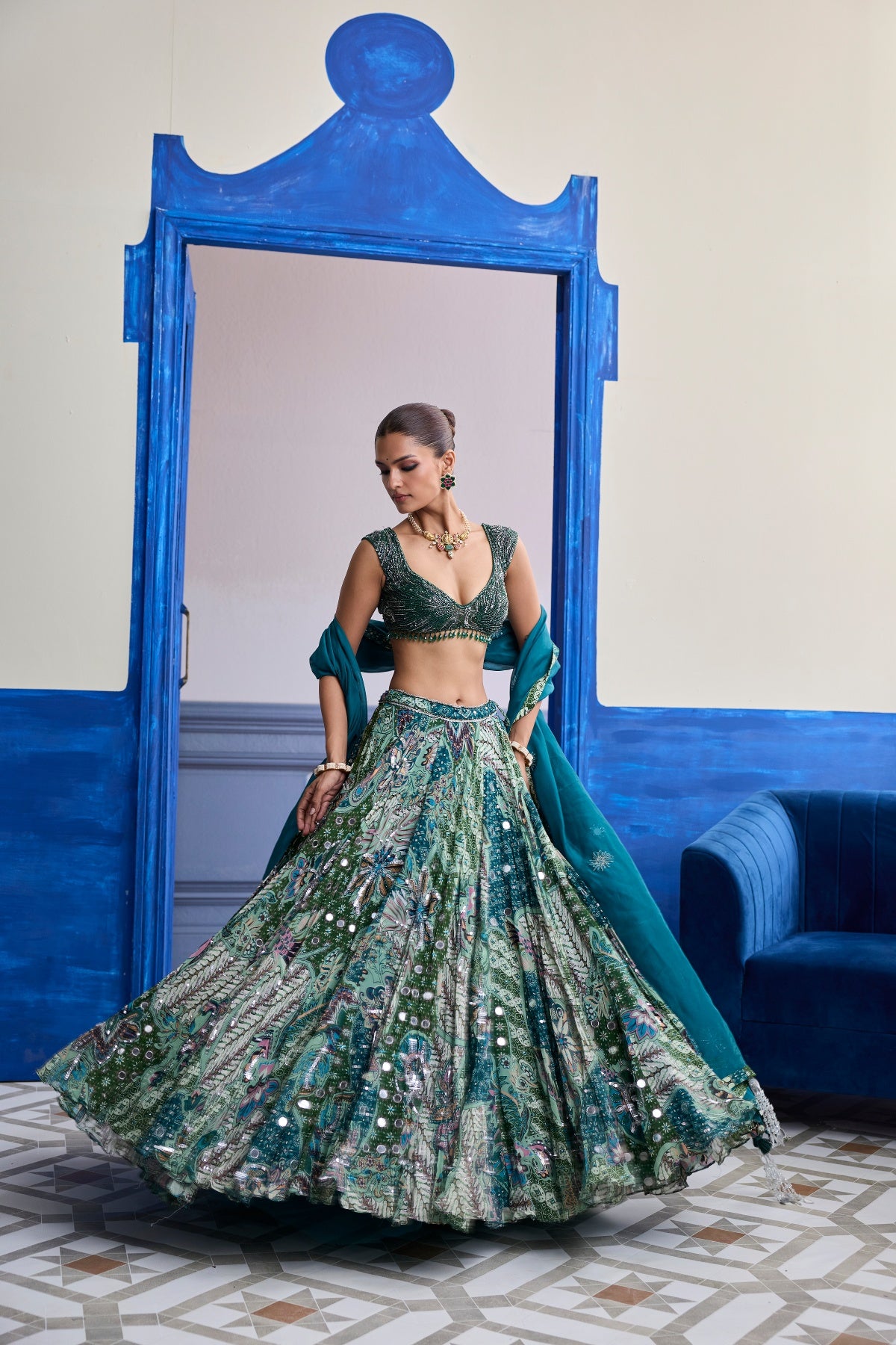 GREEN WAVE EMBROIDERED BLOUSE WITH PRINT HIGHLIGHTS & SOLID DUPATTA SET