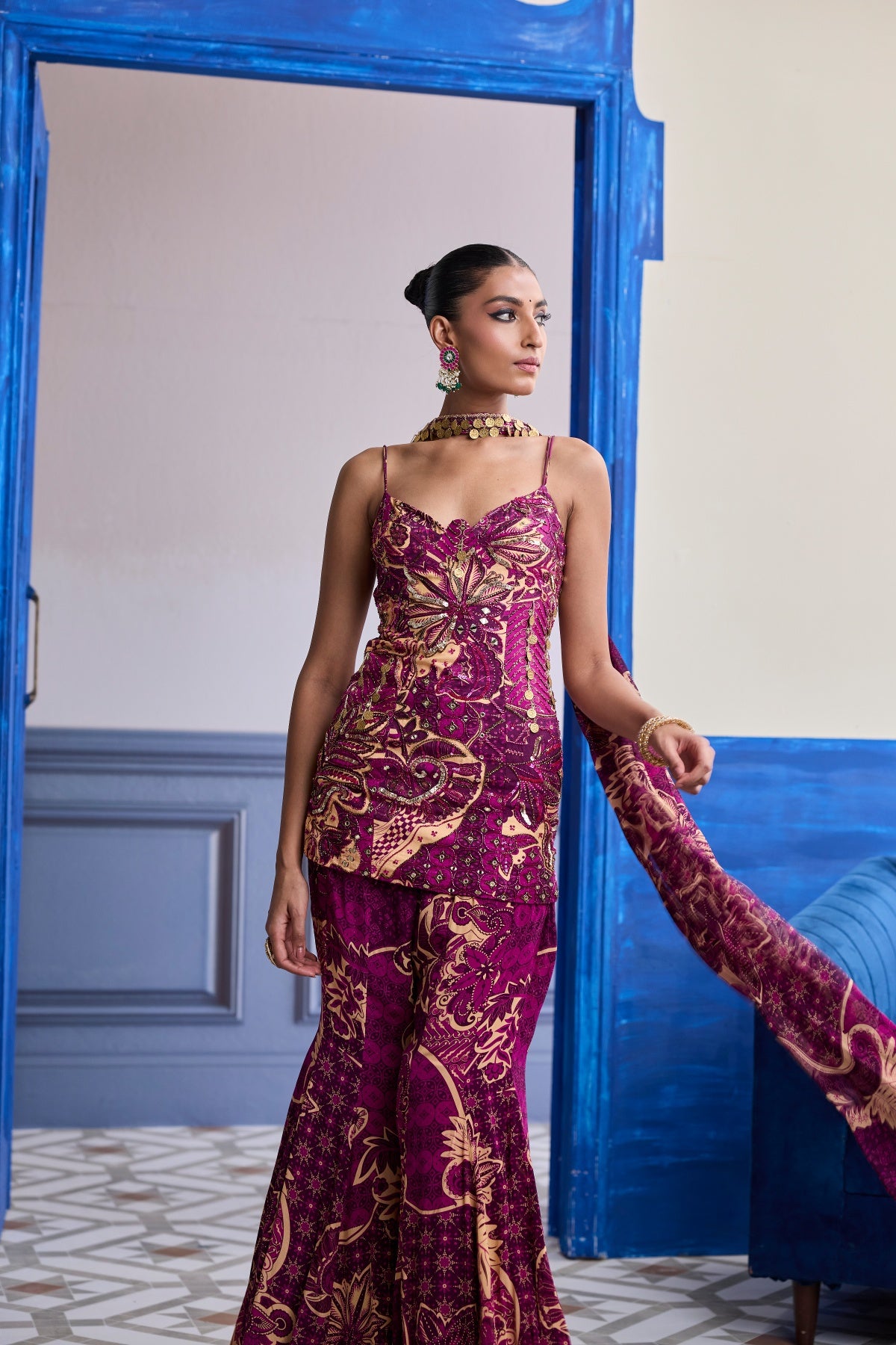 MAGENTA FLORAL STRUCTURED KURTI WITH BELL BOTTOM PANTS & CHOKER DUPATTA SET