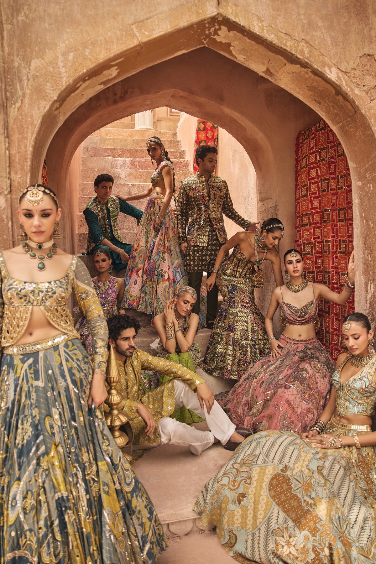 GREY MOSAIC SCALLOP CUTWORK BLOUSE WITH HIGHLIGHTED LEHENGA & TASSEL DUPATTA SET