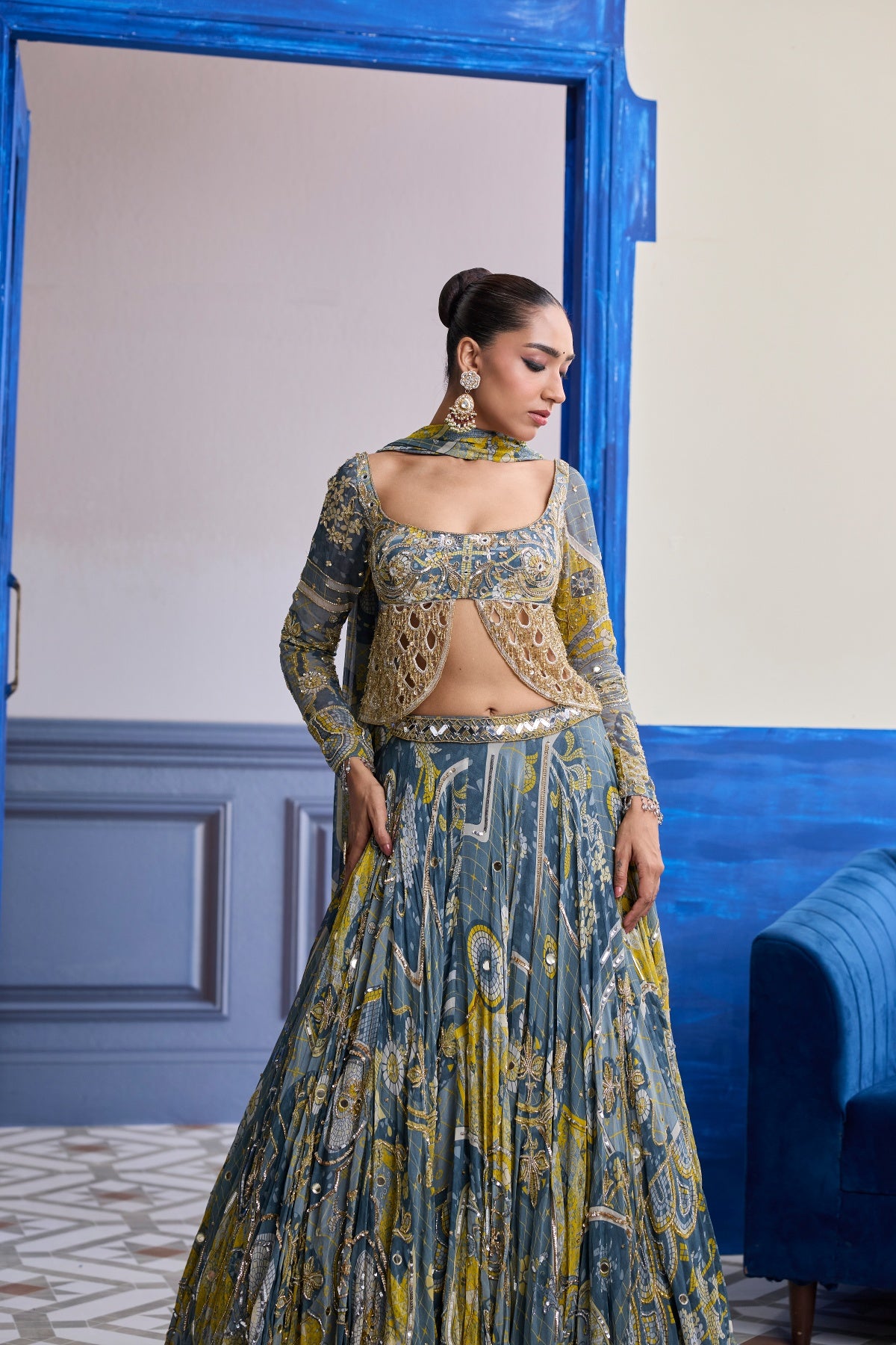 GREY MOSAIC SCALLOP CUTWORK BLOUSE WITH HIGHLIGHTED LEHENGA & TASSEL DUPATTA SET