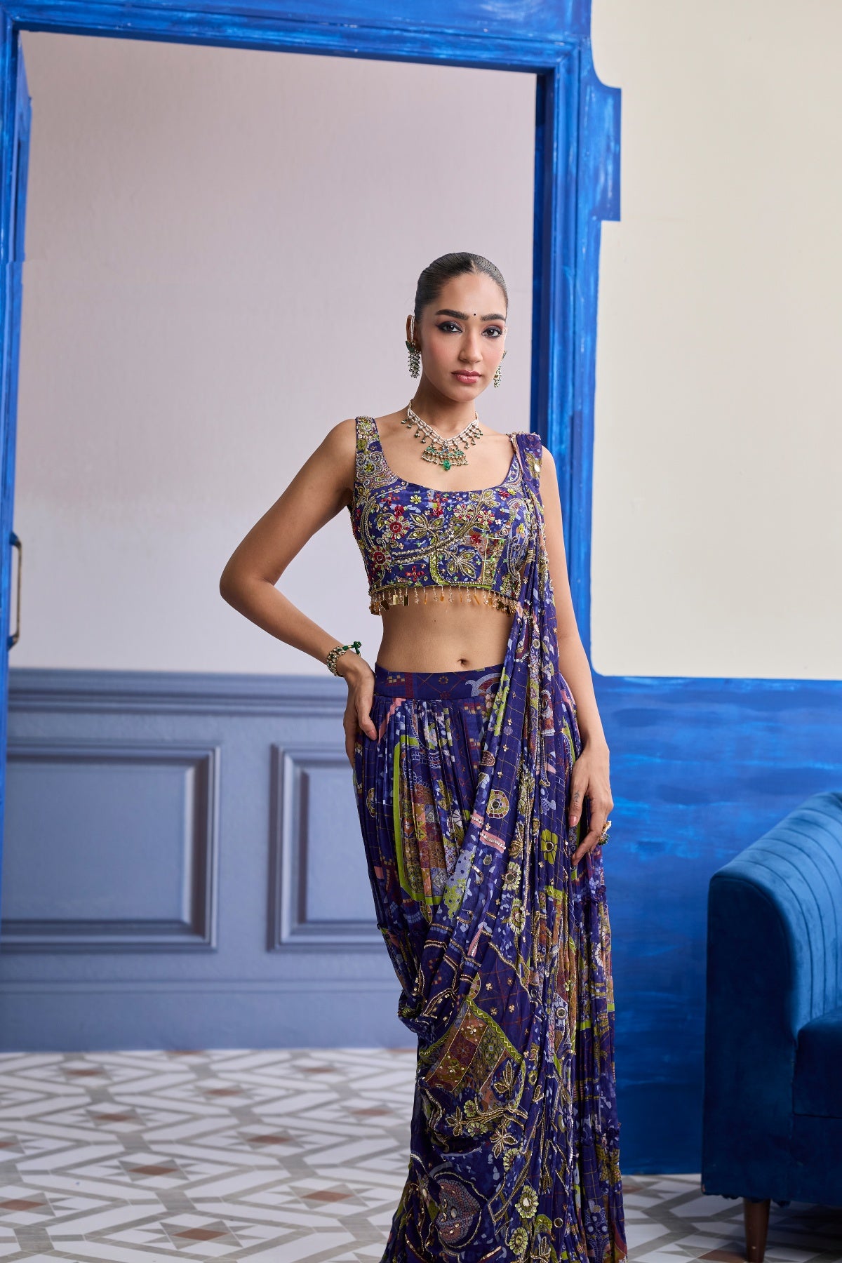 VIOLET MOSAIC BLOUSE WITH DRAPE TIERED SKIRT SAREE SET