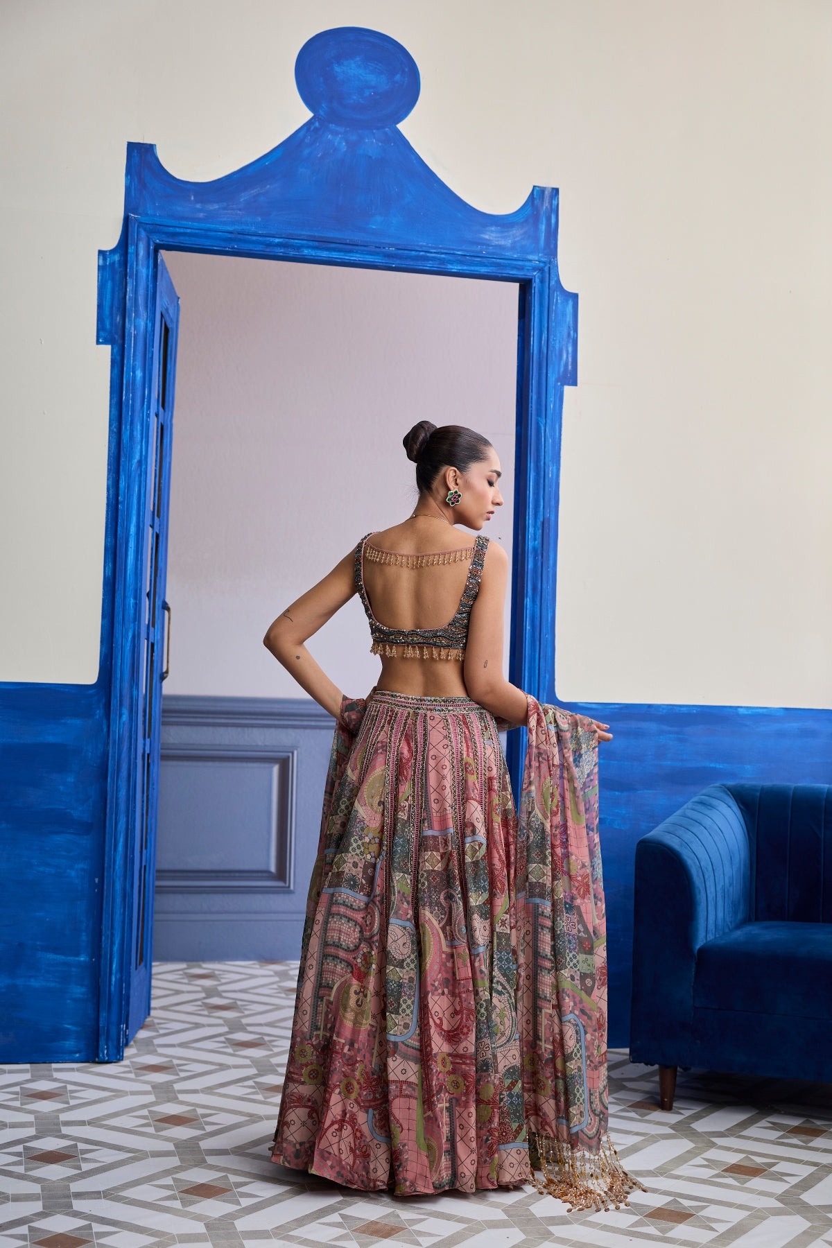DUSK PINK EMBROIDERED BLOUSE WITH LACE LEHENGA & TASSEL DUPATTA SET