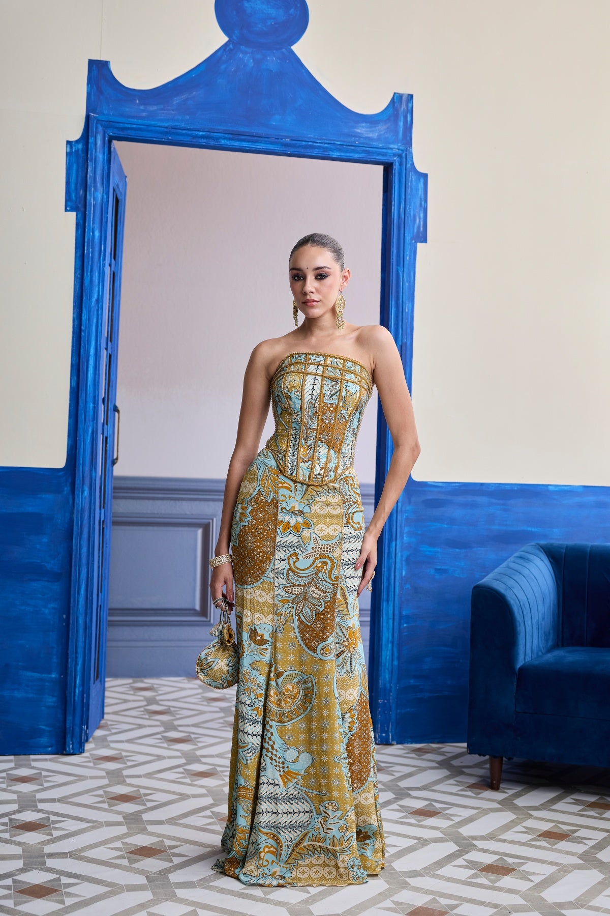 YELLOW STRUCTURED CORSET WITH BEADED MERMAID SKIRT SET