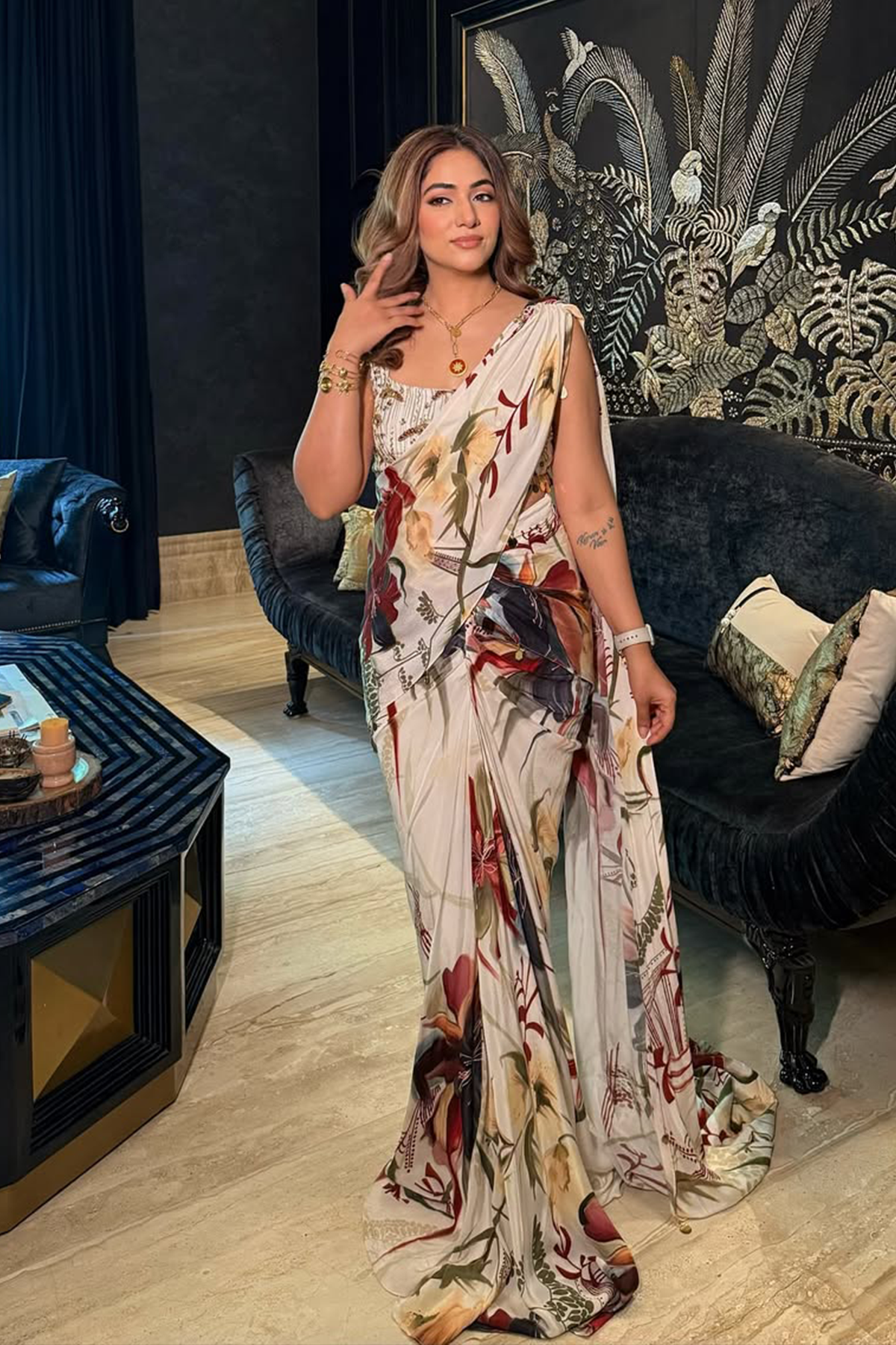 Anisha Sahni in Ivory Floral Print And Highlighted Skirt Saree Set