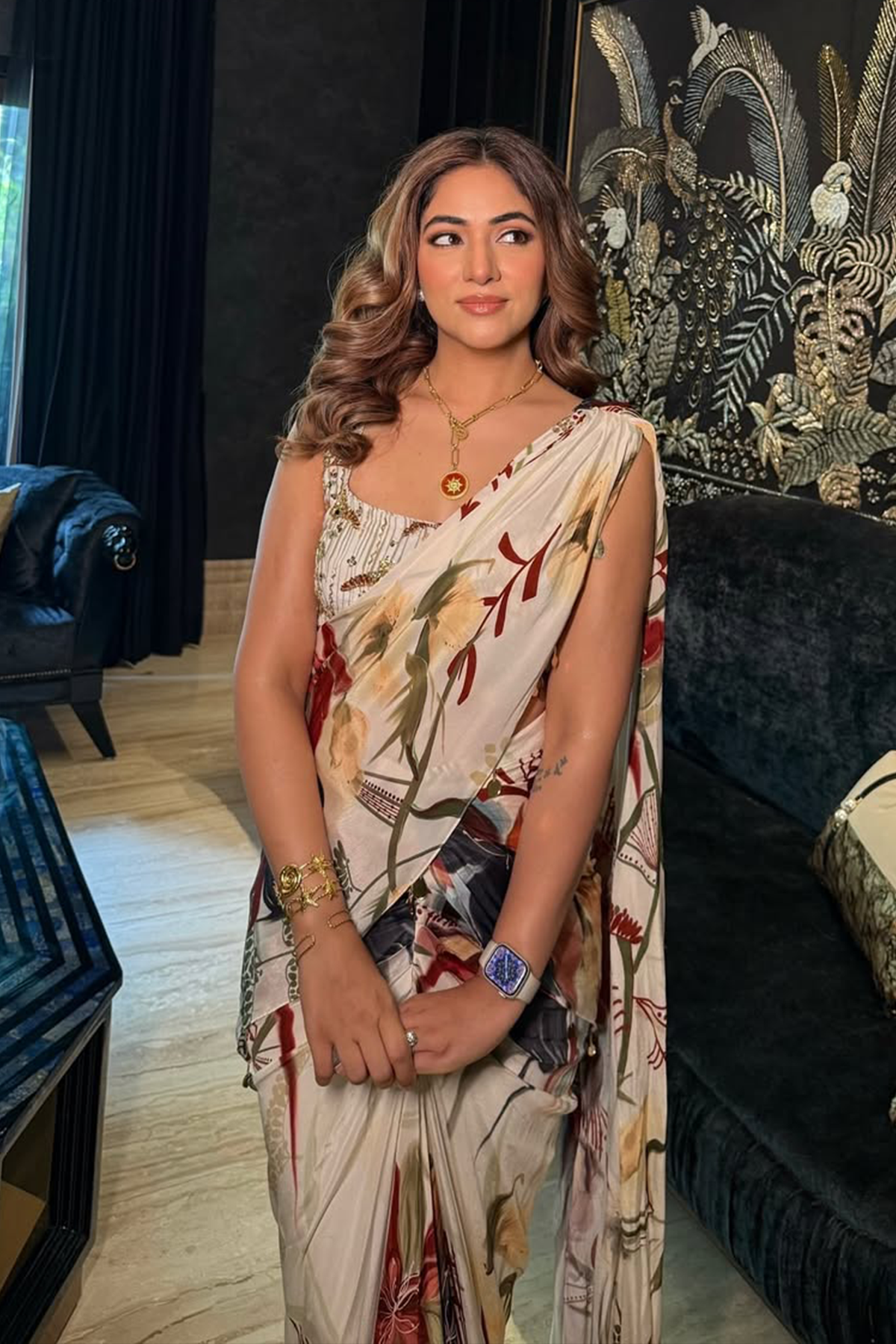 Anisha Sahni in Ivory Floral Print And Highlighted Skirt Saree Set